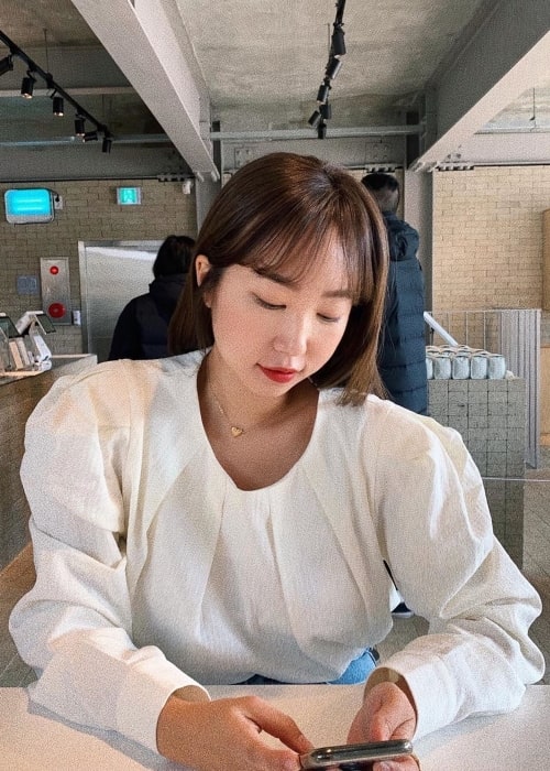 Park Min Ji Height Weight Age Body Statistics Healthy Celeb 