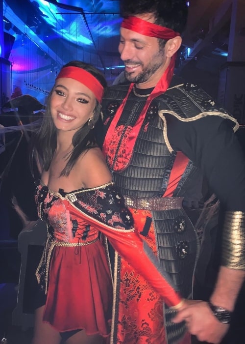 Reef Neeman as seen in a picture taken with her beau Kfir Sheinfeld while sporting a complete Pirate outfit in March 2020