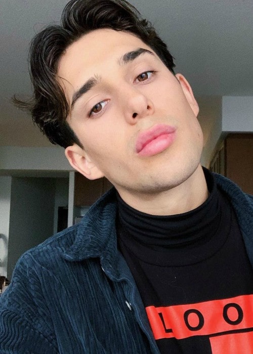 Sebb Argo in an Instagram selfie as seen in December 2019