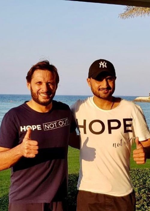 Shahid Afridi with Indian Cricketer Harbhajan Singh, as seen in October 2017