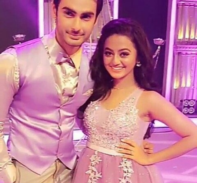 Varun Kapoor posing for a photo in November 2016