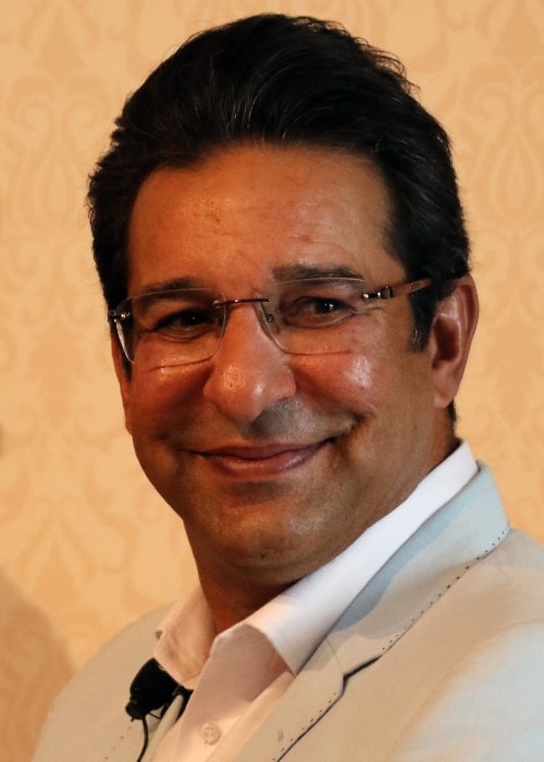 Wasim Akram Height, Weight, Age, Spouse, Children, Facts, Biography