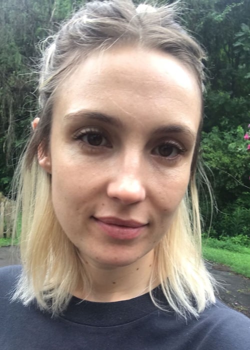 Ali Barter in an Instagram selfie from July 2019