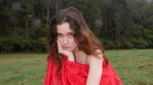 Alice Englert