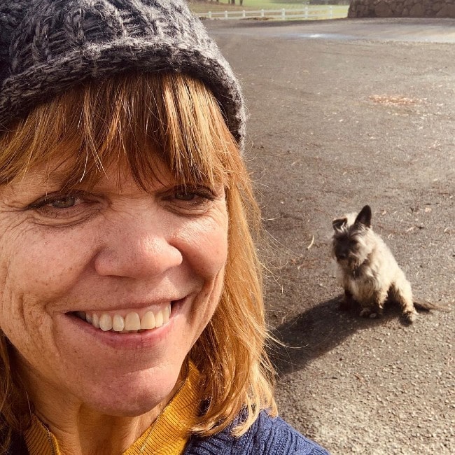 Amy Roloff with her dog as seen in February 2020