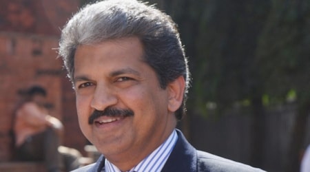 Anand Mahindra Height, Weight, Age, Body Statistics