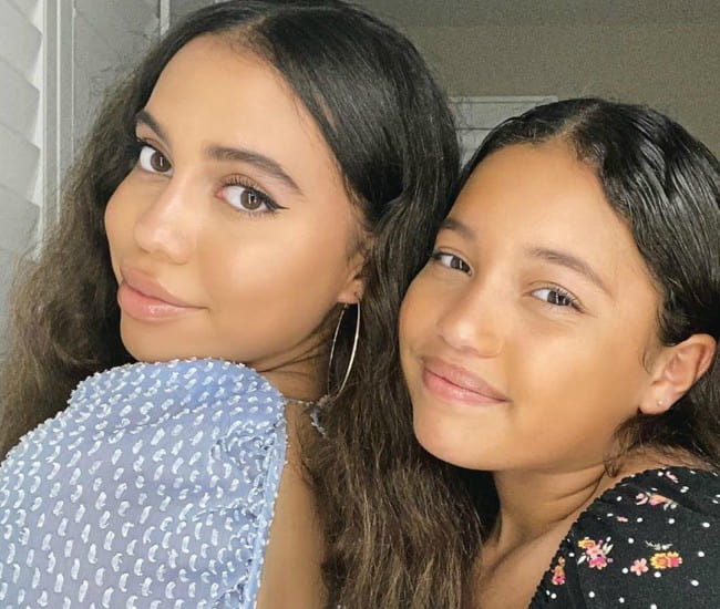 Bella Blu (Right) with her sister as seen in December 2019