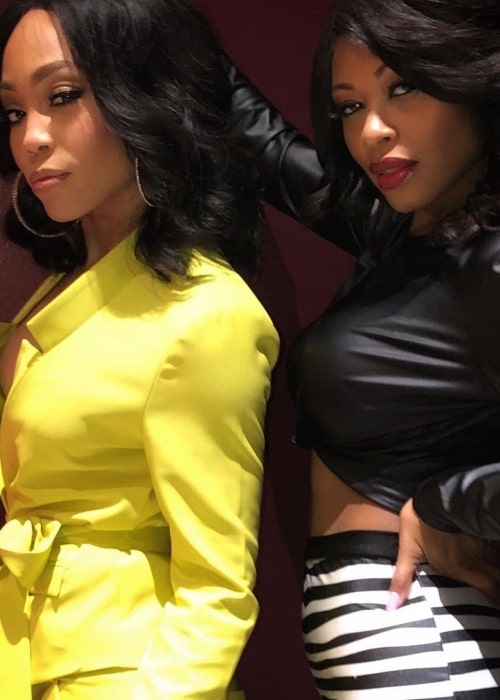 Brandi Williams as seen in a picture taken with her sister Shamari DeVoe in 2018
