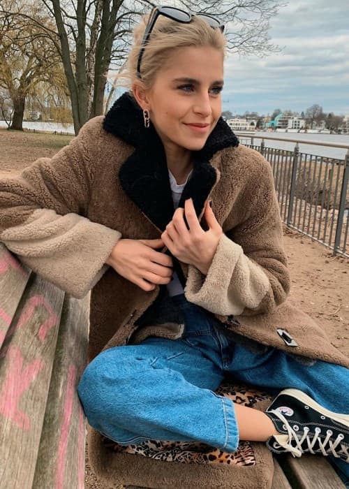 Caroline Daur in an Instagram post as seen in March 2020