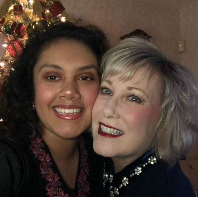 Cathy Nesbitt-Stein (Right) and Vivi-Anne Stein in a selfie in December 2019