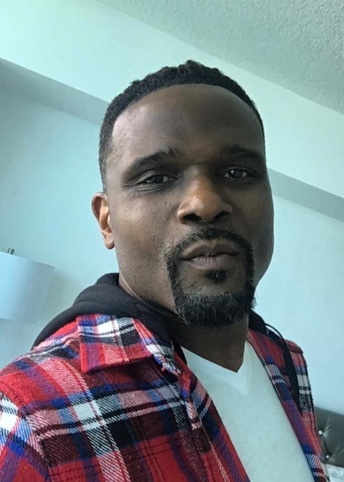 Darius McCrary taking a selfie in Miami Beach, Florida in March 2020