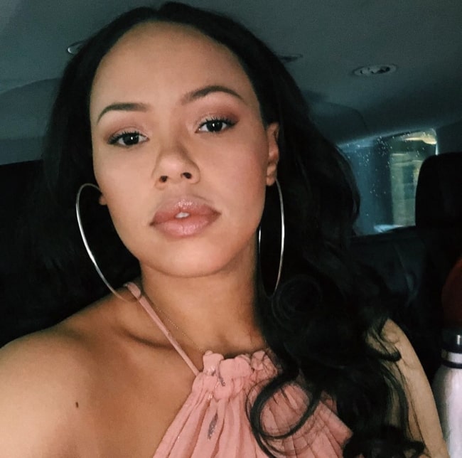 Elle Varner sharing her selfie in July 2019