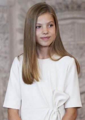 Infanta Sofía of Spain Height, Weight, Age, Family, Facts, Biography