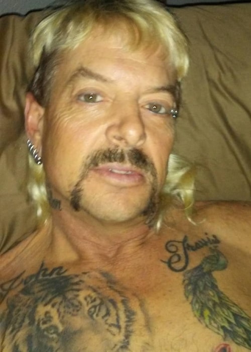 Joe Exotic Height, Weight, Age, Body Statistics - Healthy ...