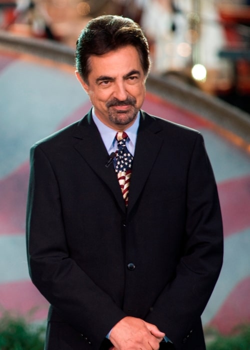 Joe Mantegna pictured while addressing the audience during the National Memorial Day Concert in Washington, D.C. on May 24, 2009