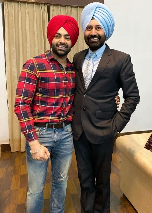 Jordan Sandhu as seen in a picture taken with the Commissioner Police Amritsar Dr. Sukhchain Singh Gill in January 2020