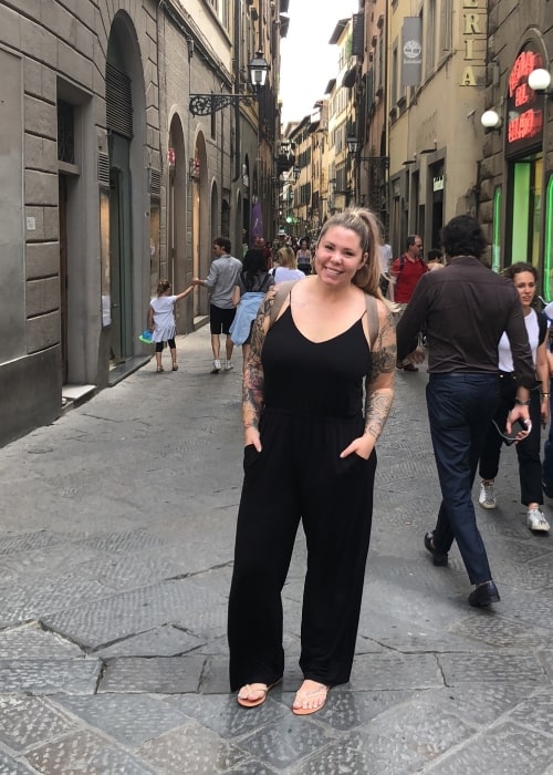 Kailyn Lowry as seen while posing for a picture in Florence, Italy in June 2018