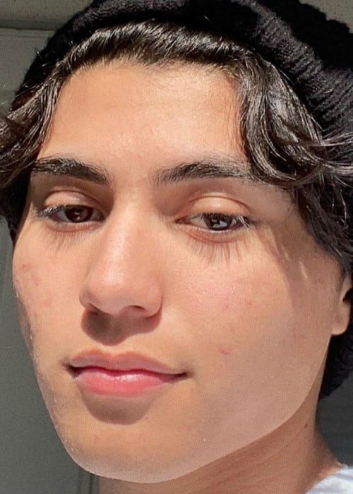 Kairi Cosentino in an Instagram selfie as seen in March 2020