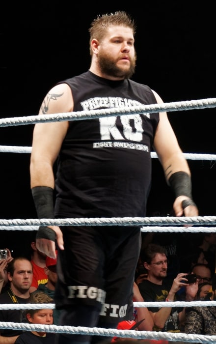 Kevin Owens in action in April 2016