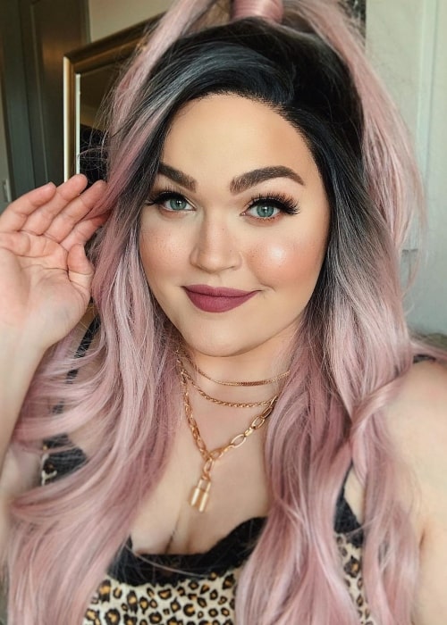 Loey Lane in an Instagram selfie as seen in April 2020