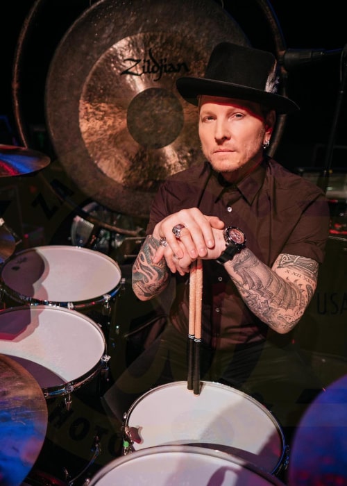  Matt  Sorum  Height Weight Age Spouse Family Facts 