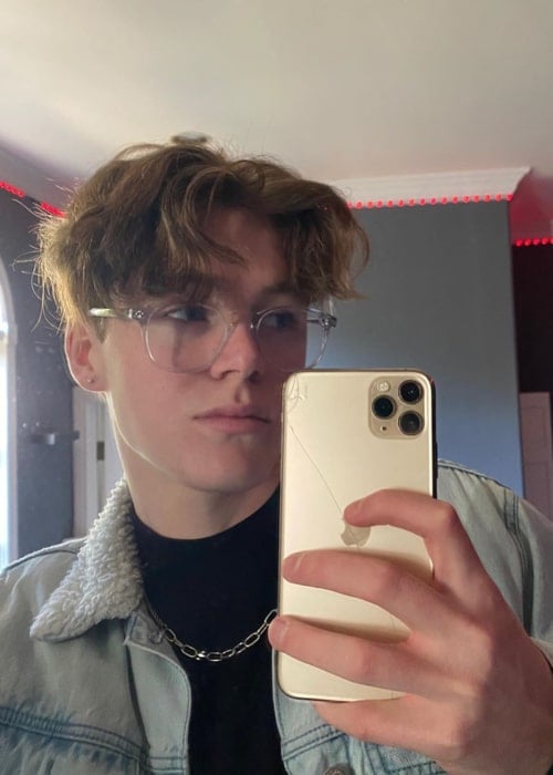 Nick Austin in an Instagram selfie from March 2020