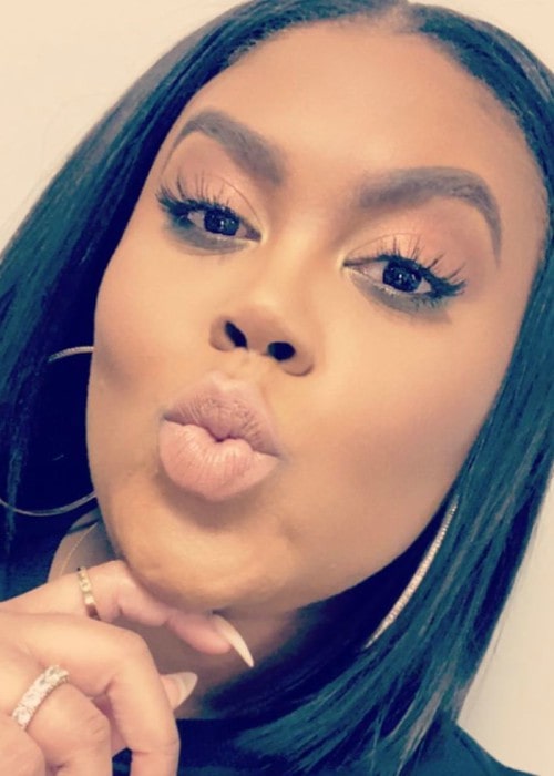 Nina Parker in an Instagram selfie as seen in February 2020