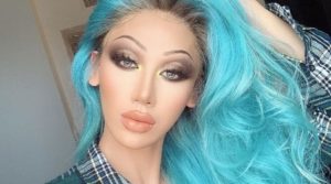 Plastique Tiara