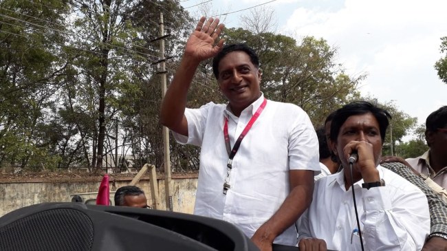 Prakash Raj at an election rally in 2019