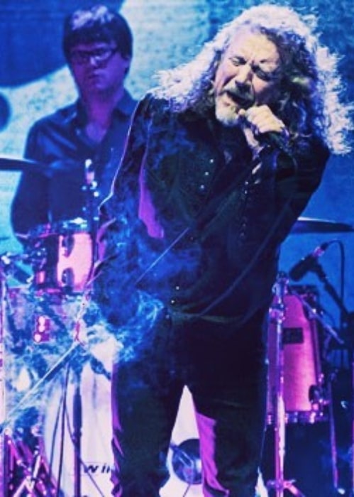 Robert Plant performing in January 2016