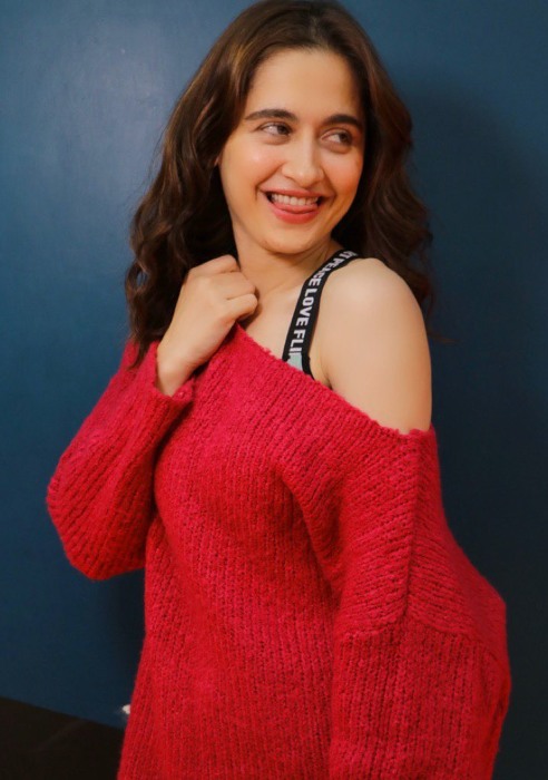 Sanjeeda Sheikh in a candid photoshoot in January 2020 (1)