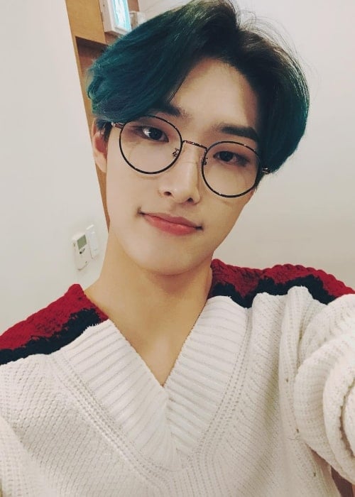 Song Min-gi as seen while taking a selfie in February 2019