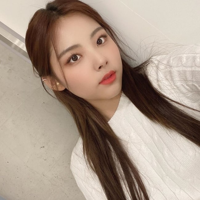 Songhee as seen in selfie taken in April 2020