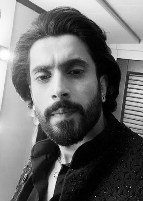 Sunny Singh in an Instagram selfie as seen in February 2020