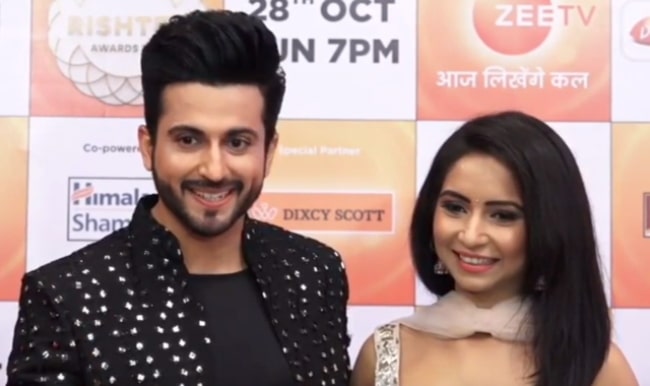 Vinny Arora with her husband at the Zee Rishtey Awards 2018