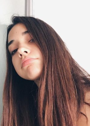 Àngela Mármol Height, Weight, Age, Boyfriend, Family, Facts, Biography