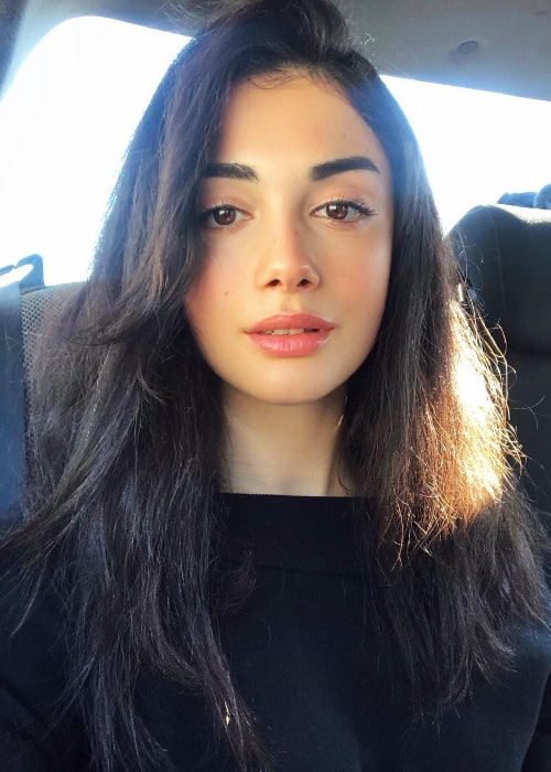 Özge Yağız Height, Weight, Age, Body Statistics, Biography, Family, Facts