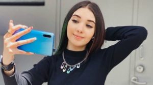Amara Que Linda
