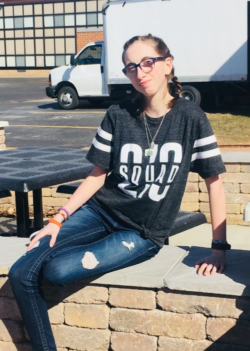 Carolyn Kopp as seen in a picture taken in March 2018, while sporting her first merch of YouTuber Lance Stewart