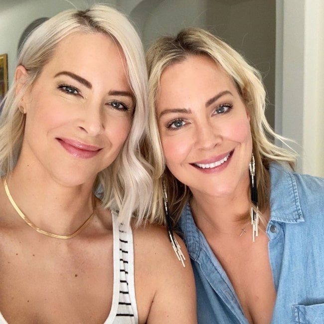 Cynthia Daniel as seen in a selfie taken with her twin sister Brittany Daniel (Left) in February 2020