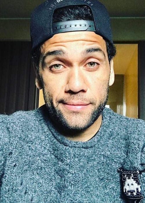 Dani Alves in an Instagram selfie from April 2020