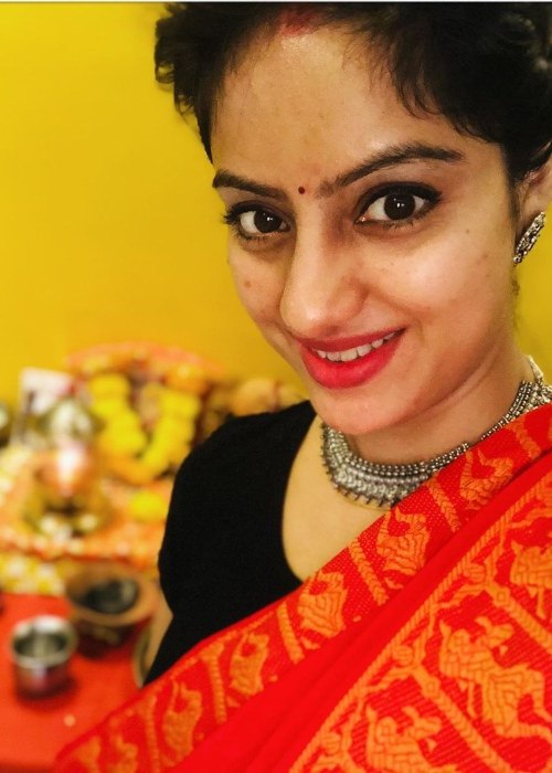 Deepika Singh in a selfie during Navratri 2020 (1)