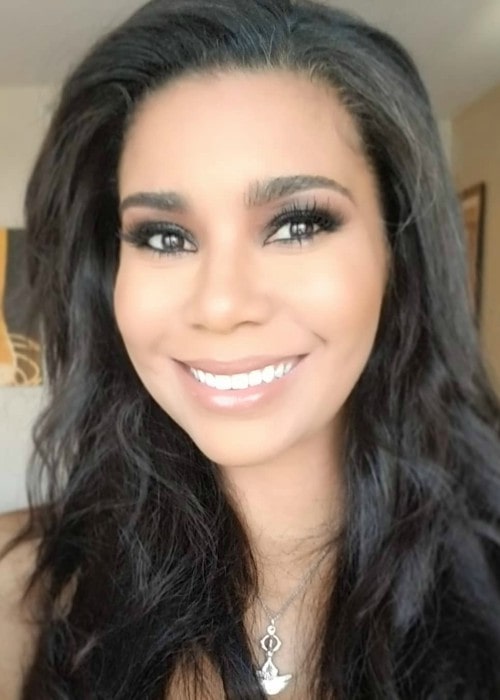 Jessica Pimentel in an Instagram selfie as seen in September 2019