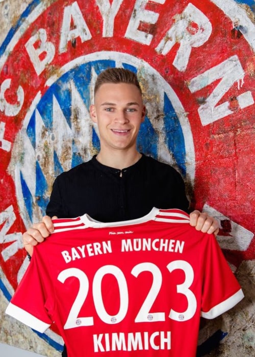 Joshua Kimmich after signing a 5-year contract extension with Bayern Munich in March 2018