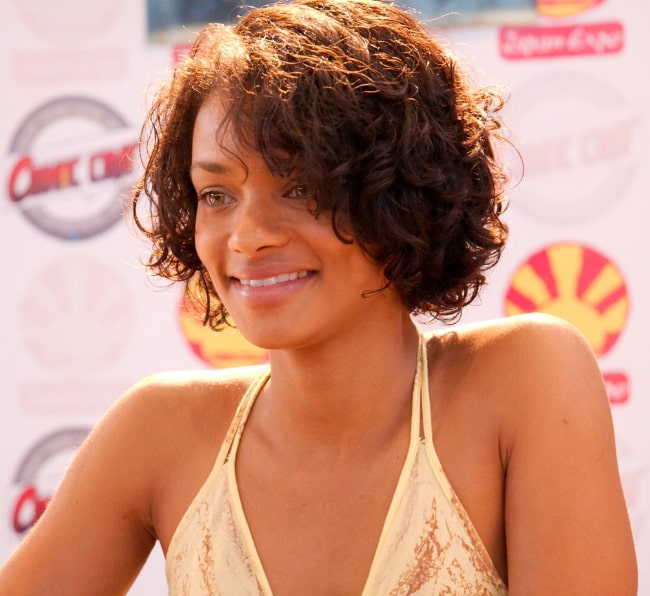 Kandyse McClure pictured during an autograph session at Japan Expo 2009 in Paris, France