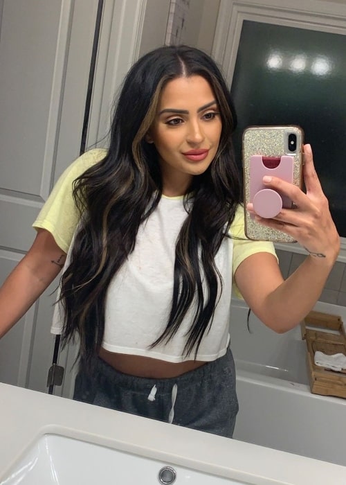 Nilsa Prowant as seen while taking a mirror selfie in Atlanta, Georgia in May 2020