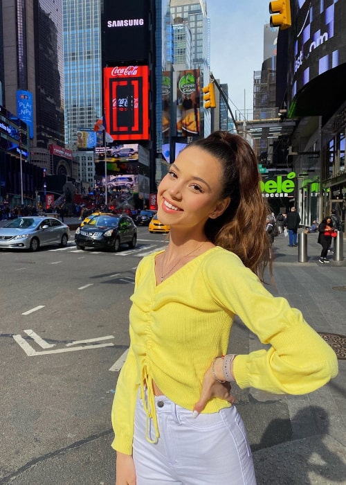 Romina Gafur smiling for a picture in New York City, New York in March 2020