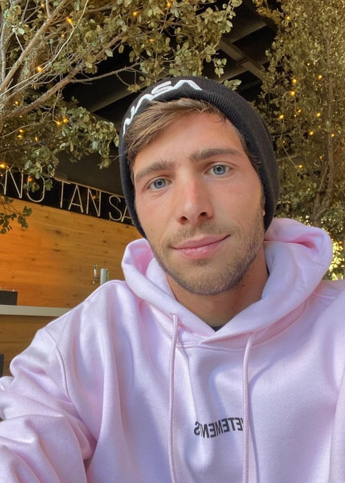 Sergi Roberto as seen in an Instagram Post in November 2019