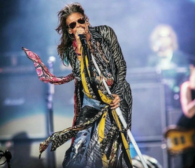 Steven Tyler Height Weight Age Girlfriend Family Facts Biography