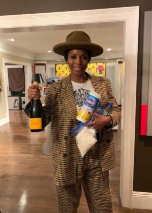 Tasha Smith Height, Weight, Age, Family, Facts, Education, Biography